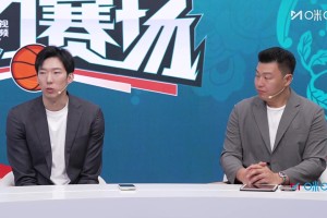 开云官网-心气很高！周琦分析胡明轩：更适合2号位 现在要让球动起来